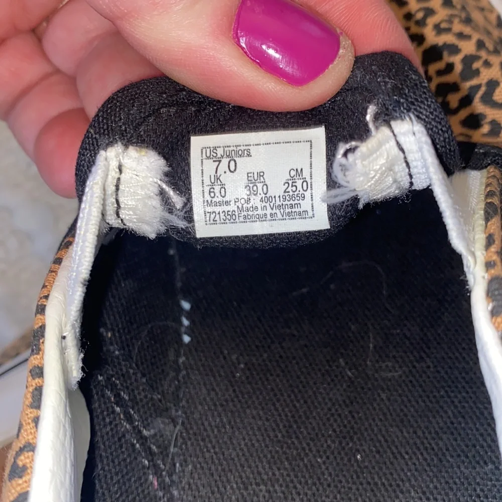 VANS Classic Slip-On, in Leopard - Picture 4 of 5